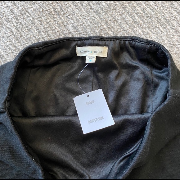 NTW - SILENCE + NOISE (UO) Black Mini Skirt (S) - Picture 3 of 7